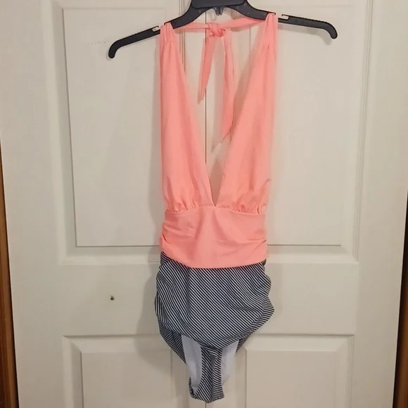 COCOSHIP Swim Cocoship One Piece Halter Swimsuit